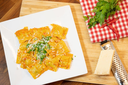 Rezept Agnolotti mit Salsiccia und Pesto di Peperoni