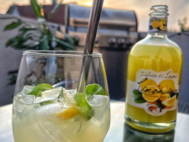 Limoncello Spritz mit Limoncino