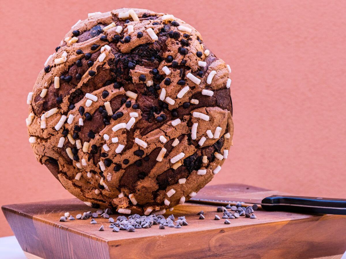 Leckerer Panettone mit feiner Zartbitterschokolade, handgemacht, 500g