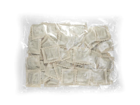 Frische vegane Agnolotti aus der Pastamanufaktur Zia Pina in Verpackung