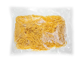 Frische Spaghetti aus der Pastamanufaktur Zia Pina in Verpackung